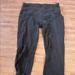 ATHLETA GIRL BLACK LEGGINGS SIZE KIDS MEDIUM (8/10)